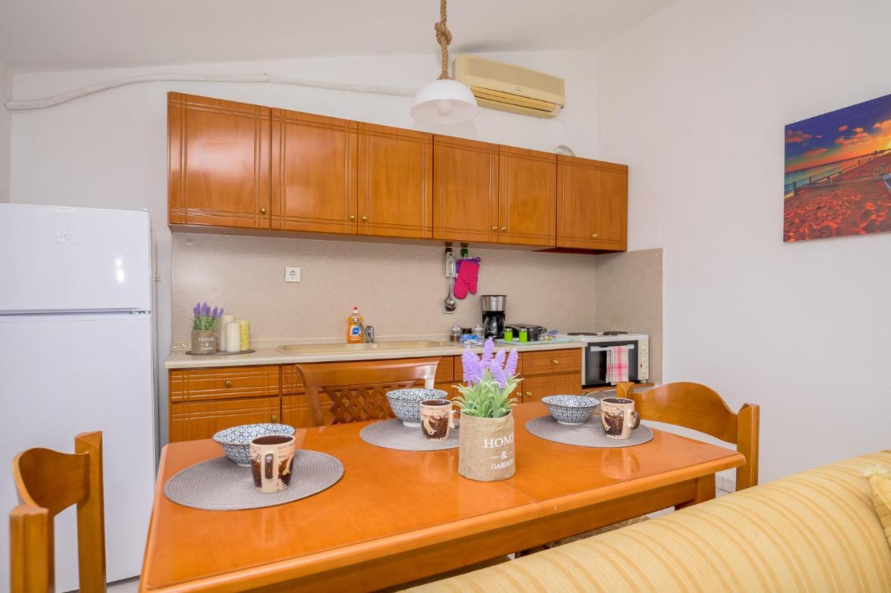 City Melody Apartment With Private Parking Александроуполис Экстерьер фото